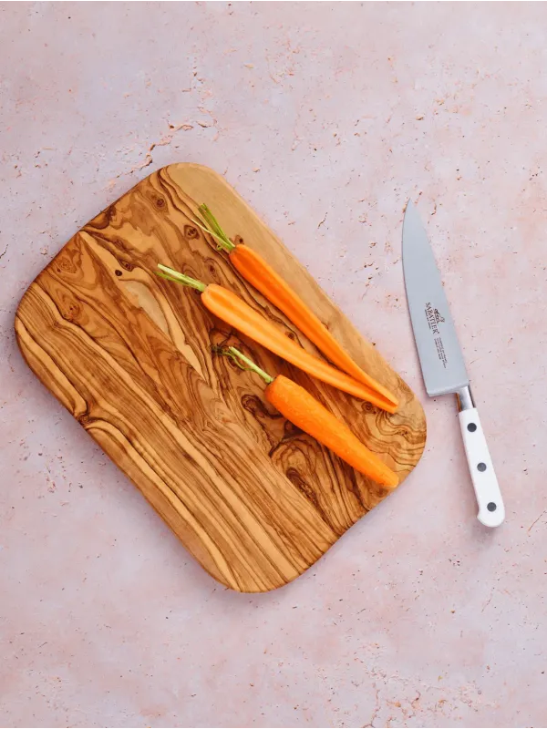 Couteau Chef IDEAL TOQUE BLANCHE 100% Forgé - 15 cm - Lame Rivets en Inox - Sabatier